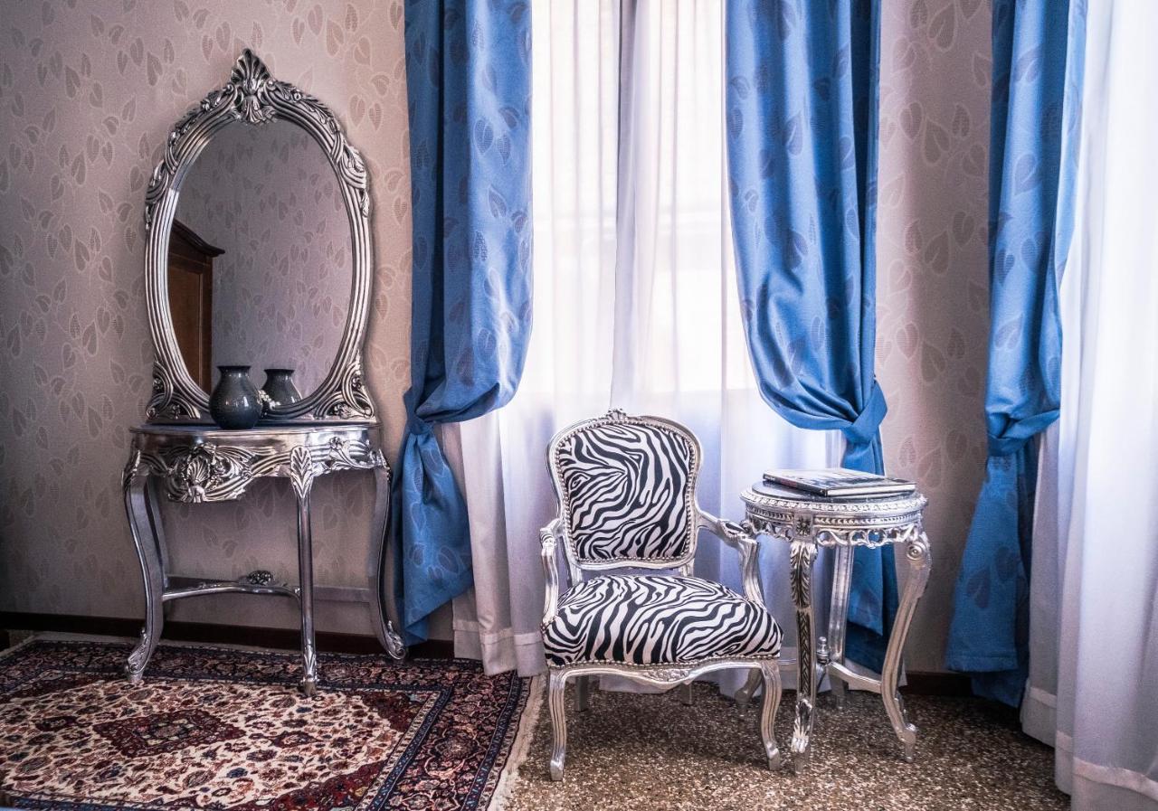 Hotel Ca' Lavezzera à Venise Extérieur photo
